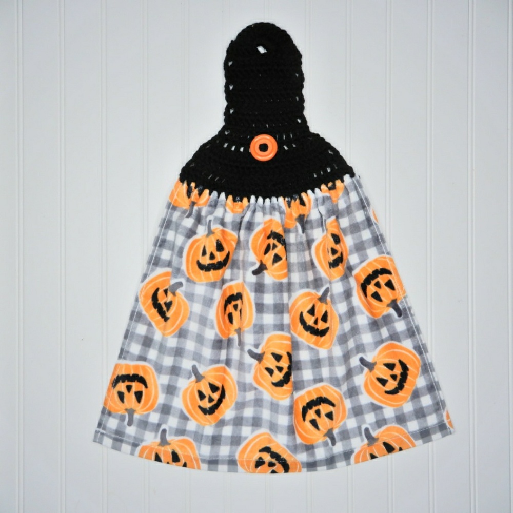 Halloween Pumpkin Crochet Top Towel